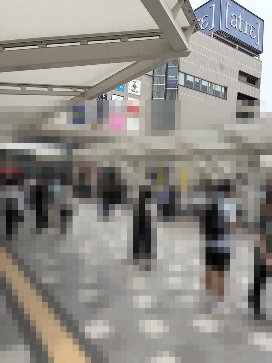 川越駅東口からアトレ川越方面へ向かうコンコース